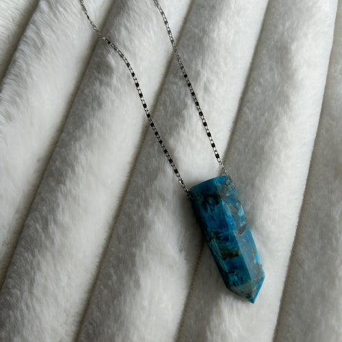 Blue Apatite // Polished Point Necklace